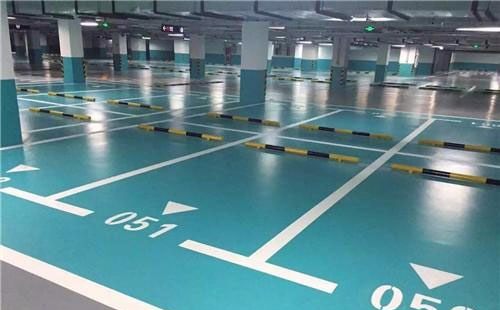 伽师伽师环氧地坪中涂：构筑坚固地面的关键环节